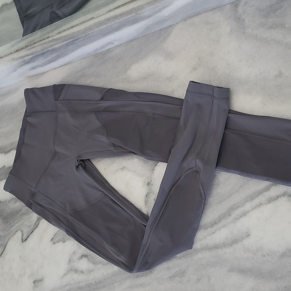 Gray Lululemon yoga pants 4 S